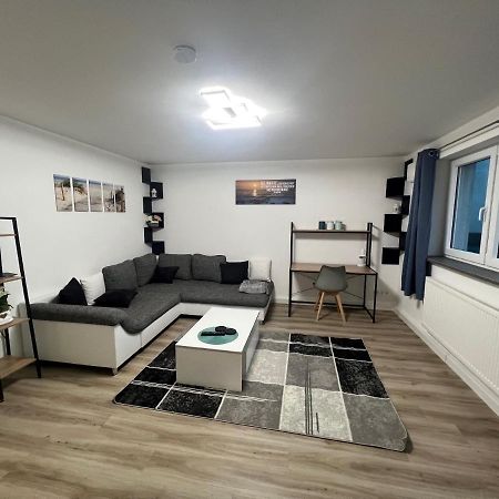 Ferienwohnung Raiffeisenstrasse -Gross- 美因河畔奥伯恩堡 外观 照片