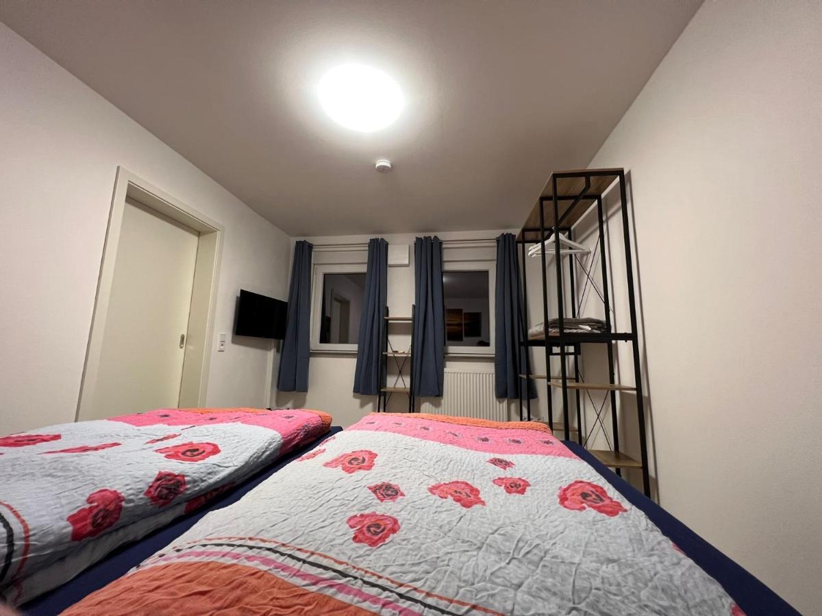 Ferienwohnung Raiffeisenstrasse -Gross- 美因河畔奥伯恩堡 外观 照片